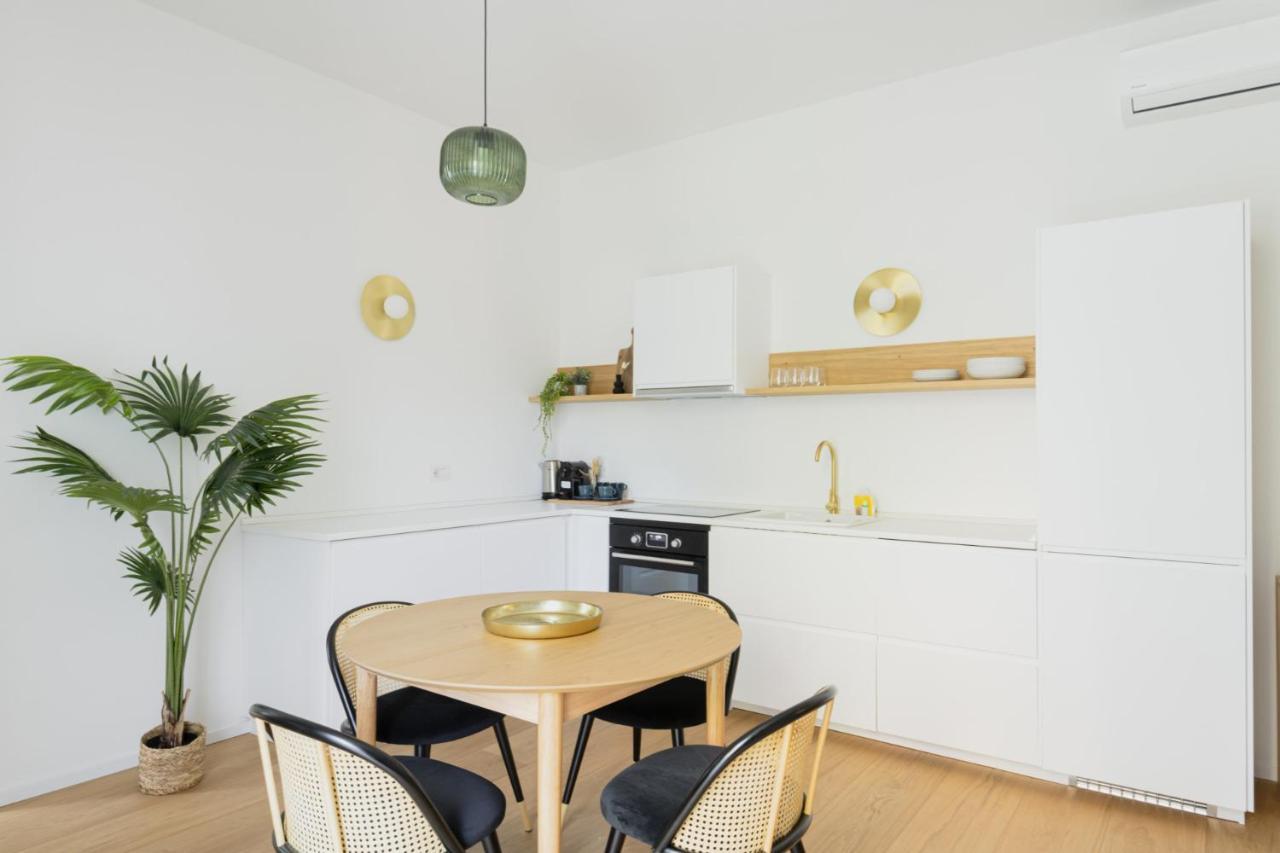 Easylife - Romantico Appartamento Sui Navigli Milano Ngoại thất bức ảnh