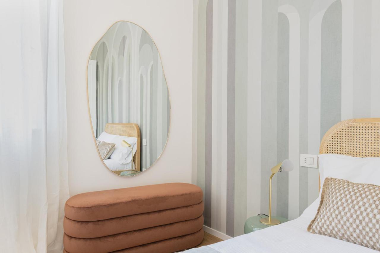 Easylife - Romantico Appartamento Sui Navigli Milano Ngoại thất bức ảnh
